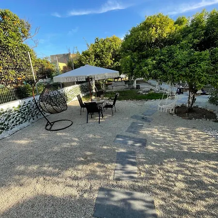 Little 2 Hébergement de vacances