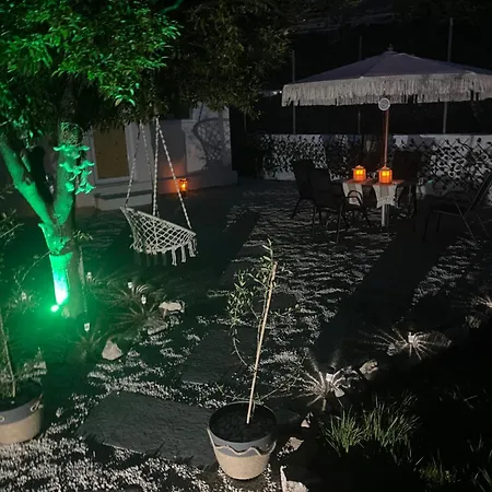 Little 2 Hébergement de vacances