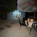 Little 2 * Himara