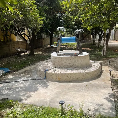 Little 2 * Himare