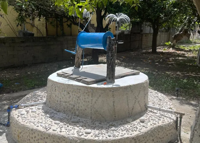 Little 2 Tatil Evi Himarë